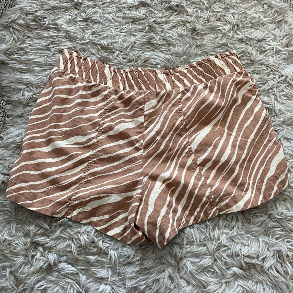 a. new. day Zebra Blazer & Short Set EUC - Picture 9 of 12